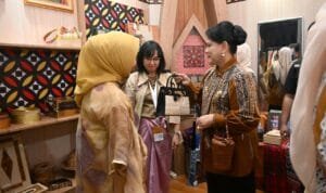 Dekranasda Sulsel Ikuti Pameran Expo UMKM di Solo, Sofha Marwah: Produk Unggulan dan Terbaik dari Sulsel