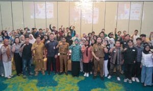 Ketua TP PKK Kota Makassar Buka Pelatihan Web Development untuk Pemuda