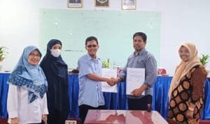 Prodi Bisnis Digital Universitas Teknologi Akba Makassar Menjalin Kerja Sama dengan YAS Sulsel