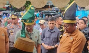 Menteri Pariwisata dan Ekonomi Kreatif Sandiaga Uno Kunjungi Desa Wisata Balleangin