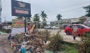 Ketua DPRD Maros Soroti Pengelolaan Sampah RM Baguri di Mandai