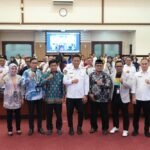 Pj Gubernur Prof Fadjry Support Program Beasiswa Gratis untuk Anak Yatim Piatu dan Hafidz