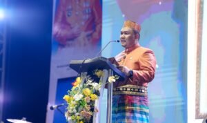 Ketua DPRD Maros Bacakan Napak Tilas Sejarah dalam Puncak Perayaan HUT Maros ke-66