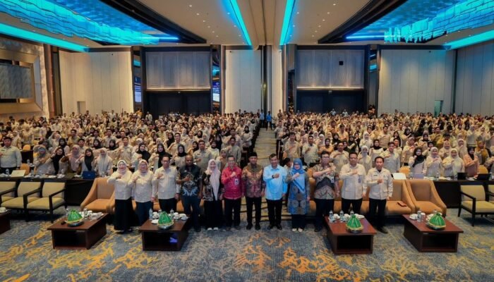 Hadiri Bimtek SPPG, Gubernur Sulsel: Pemenuhan Gizi Harus Bebas Praktik Koruptif