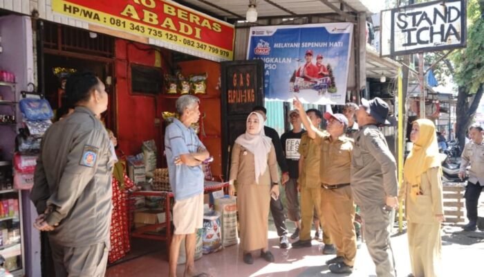 Tertibkan Fasum, 27 Lapak PKL di Tiga Kelurahan Direlokasi