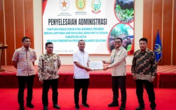 Gubernur Andi Sudirman Sulaiman: 25 Sapi Kurban dari Presiden untuk Warga Membutuhkan di Sulsel