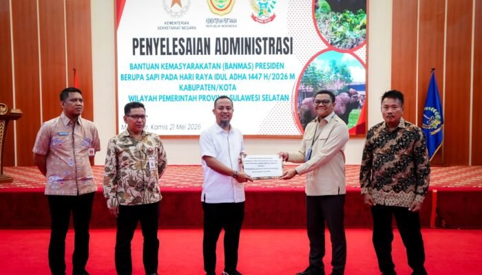 Gubernur Andi Sudirman Sulaiman: 25 Sapi Kurban dari Presiden untuk Warga Membutuhkan di Sulsel
