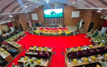 Gubernur Sulsel Hadiri Paripurna HUT ke-67 Maros, DPRD Dorong Penguatan SDM dan Ketenagakerjaan