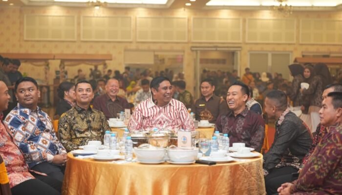 Ketua DPRD Maros Hadiri Lepas Sambut Kapolres Maros