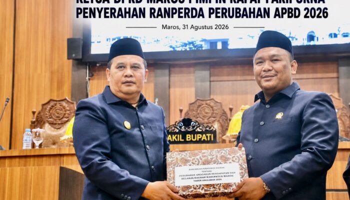 Ketua DPRD Maros Pimpin Rapat Paripurna Penyerahan Ranperda Perubahan APBD 2026
